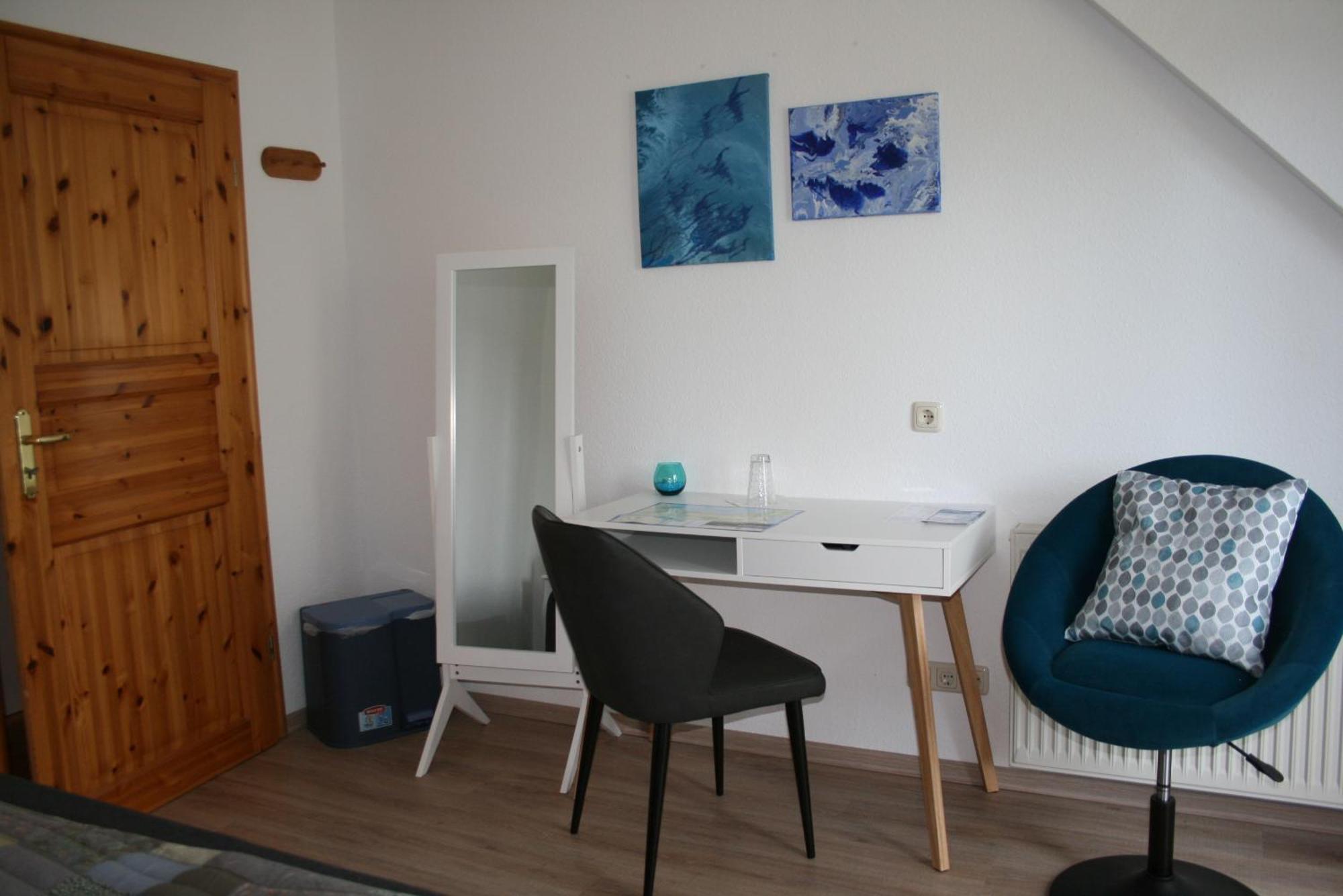 Hotel-Pension Lindenhof Tarnewitz Екстер'єр фото